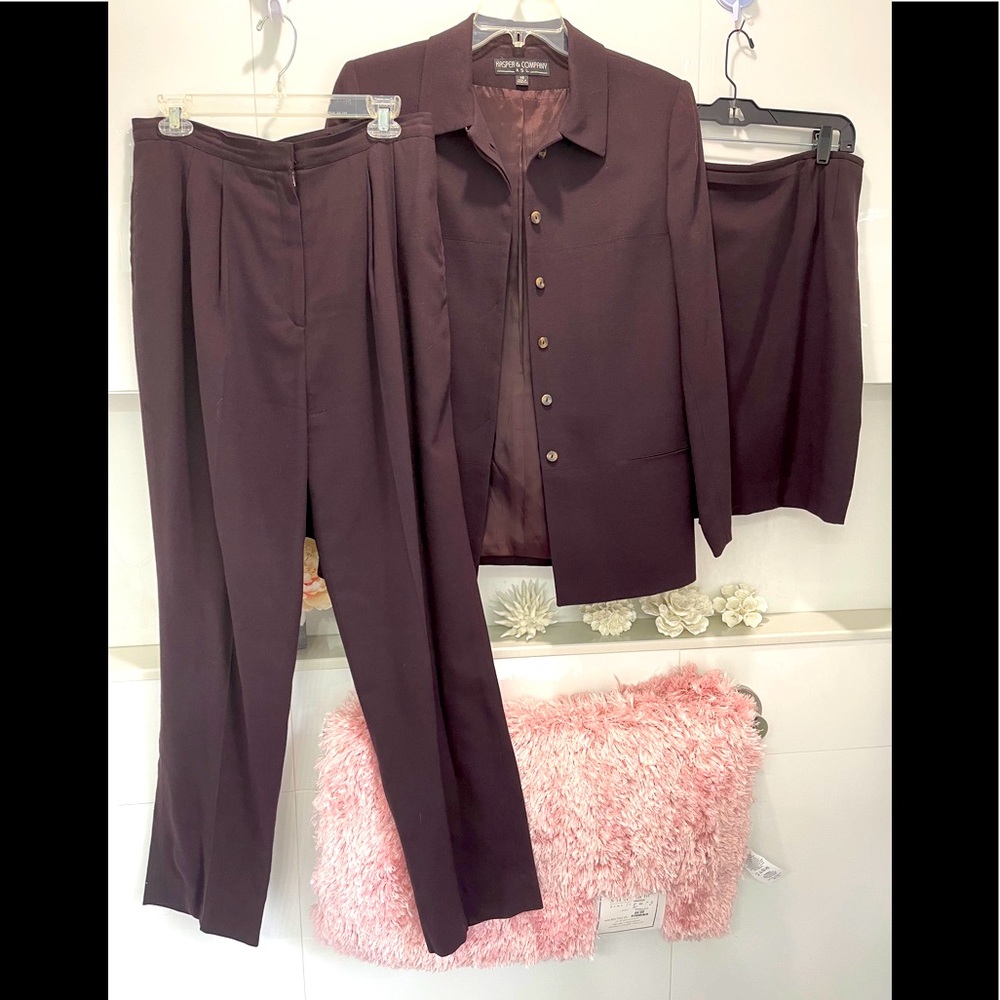 KASPER AND COMPANY three piece suit